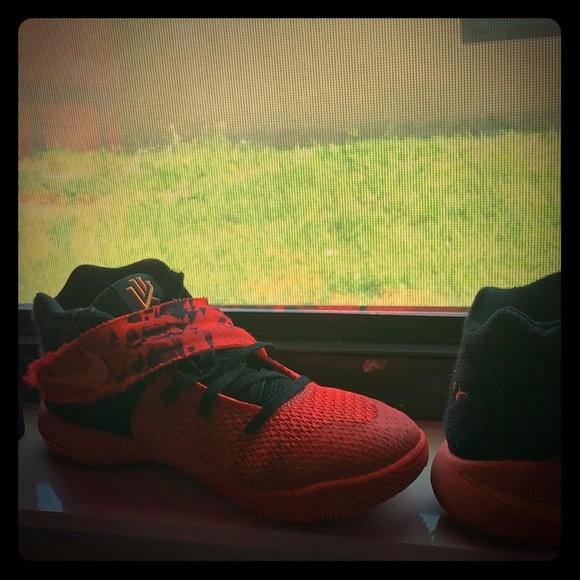 Nike sneakers - Picture 1 of 4